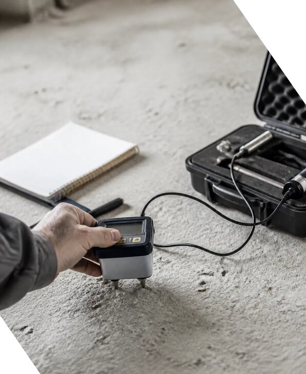 Определение влажности цементно-песчаной стяжки в Курганинске